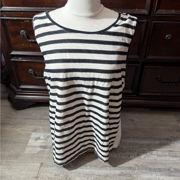 White Stag Tops - White Stag Boxy Black and White Tank Top casual summer